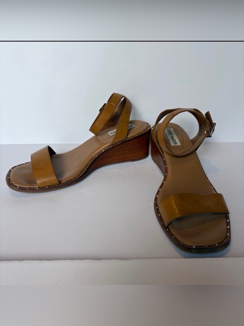 Steve Madden Tan Wedge Sandals